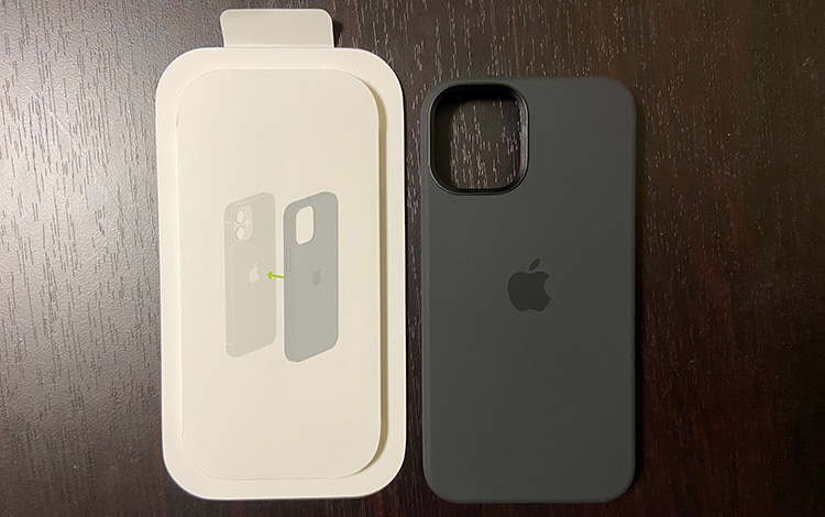 【新品】純正 iPhone 12 mini シリコンケース・ブラックとホワイト